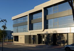 Fachada 01