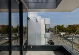 Nave 02 Terraza 01